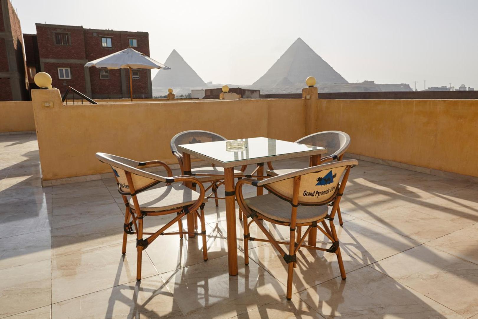 Grand Pyramid View Hotel Kafrat al Jabal Exterior photo