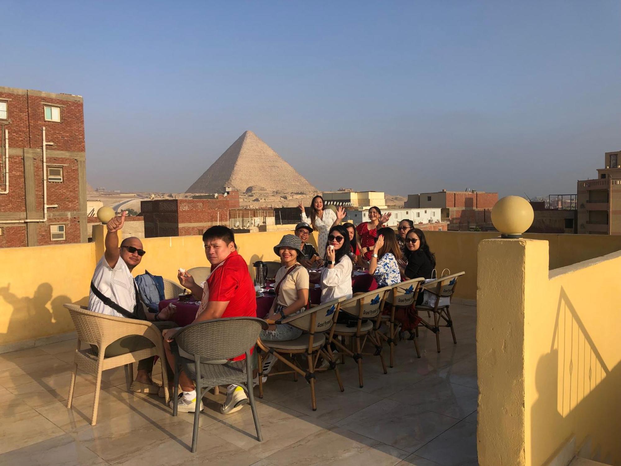 Grand Pyramid View Hotel Kafrat al Jabal Exterior photo